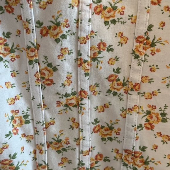 cropped rsq floral tank top - Picture 3 of 5